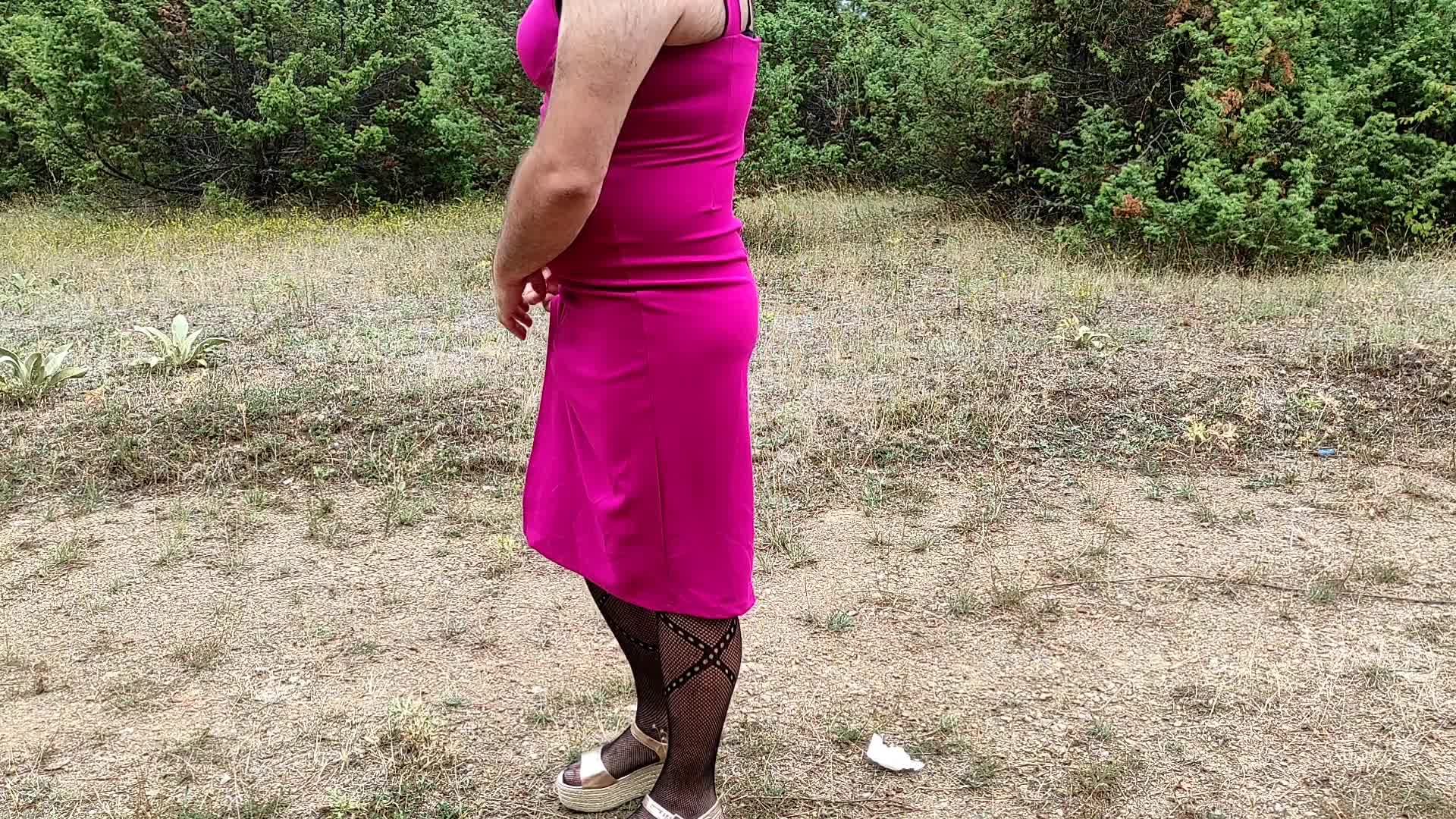 Amateur Active Crossdresser Looking For a Hole to Fill