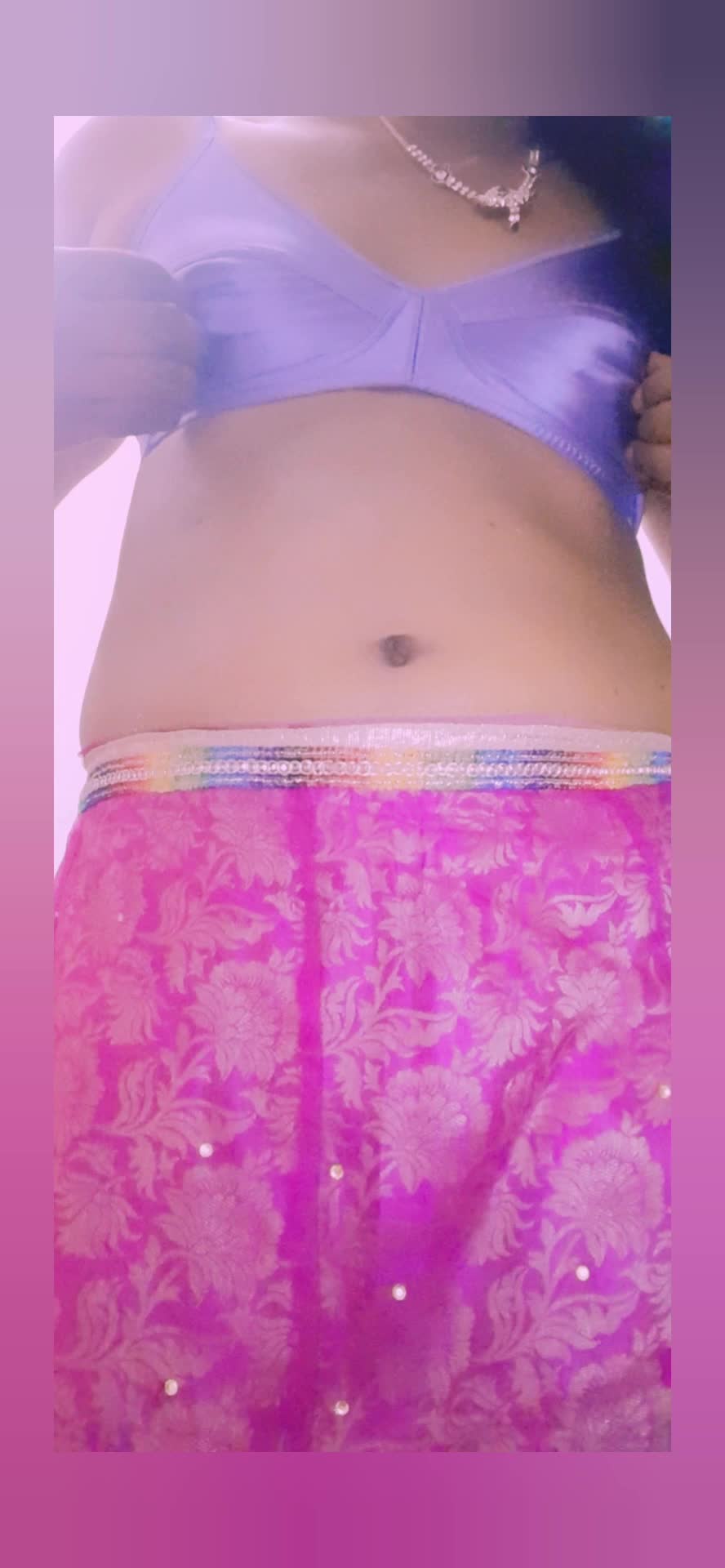 Hema Sissy With Saree Uplift